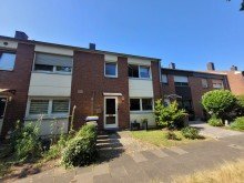 Frontansicht + Kaarst + Reihenhaus + ca. 98 m� + 3 Schlafzimmer + Garten + 2019 modernisiert + Garage (optional) +
