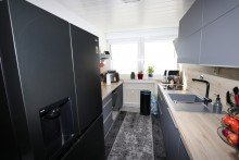 Wohnung 5 - K�che + Kaarst + vermietetes 6-Parteien-Haus + Baujahr 1968 + insgesamt ca. 312 m� Wohnfl�che + Garage +