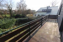 Balkon + Kaarst + freistehendes Einfamilienhaus + Bj. 1962 + ca. 130 m� Wohnfl�che + ca. 642 m� Grundst�ck