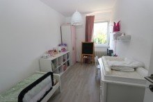 Kinderzimmer + Kaarst + Reihenhaus + ca. 98 m� + 3 Schlafzimmer + Garten + 2019 modernisiert + Garage (optional) +