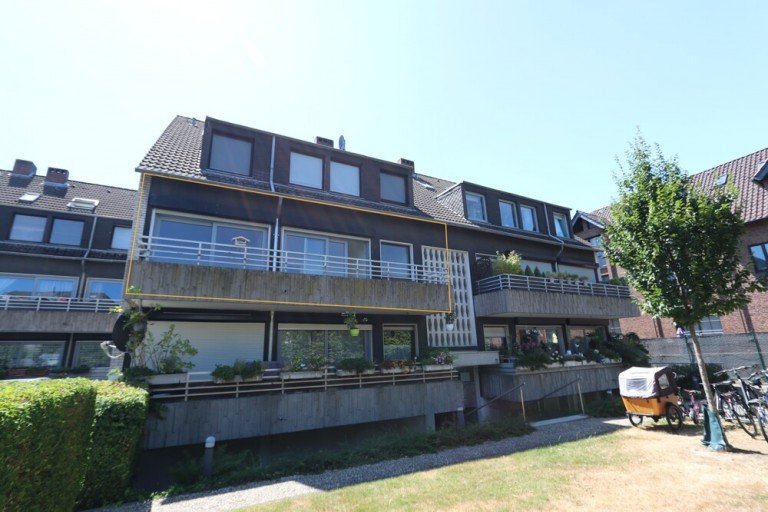 Ansicht Kaarst / Vorst Etagenwohnung + Vorst + 3-Zimmer-Wohnung + ca. 87 m� Wohnfl�che + 1. OG + Bj. 1976 + 2 Balkone + Stellplatz