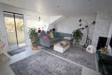 Wohnung 5 - Wohnzimmer + Kaarst + vermietetes 6-Parteien-Haus + Baujahr 1968 + insgesamt ca. 312 m� Wohnfl�che + Garage +