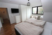 Bild (357a7c2606c1ddab634aa6965e018ef6): + Kaarst-Zentrum + 3-Zimmer-Wohnung + 2. OG + ca. 86 m� Wohnfl�che + 2 Badezimmer + Balkon +