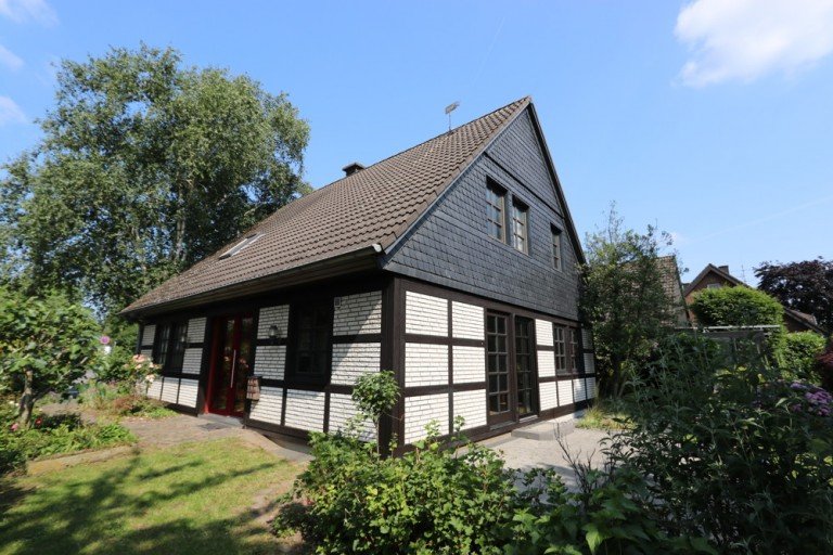 Ansicht Kaarst / Linning Einfamilienhaus + Vorst + Einfamilienhaus + sehr ruhige Lage + Bj. 1978 + ca. 160 m� Wohnfl�che + unterkellert +