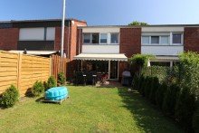 Garten + Kaarst + Reihenhaus + ca. 98 m� + 3 Schlafzimmer + Garten + 2019 modernisiert + Garage (optional) +
