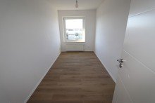 Kinderzimmer 3-Zimmerwohnung �ber den D�chern von Kaarst + 78 m� + Einbauk�che + Aufzug +