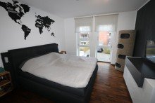 Schlafzimmer I + Kaarst + n�he Kirmesplatz + moderne 3-Zimmerwohnung + Balkon + Aufzug + barrierearm +