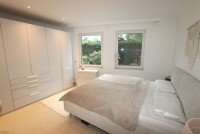 Bild (48fff78c32f5850393db21cd152c7b06): + Kaarst + 3-Zimmer-Erdgeschosswohnung + Bj 2001 + ca. 97 m� Wohnfl�che + 2 Badezimmer + Terrasse +