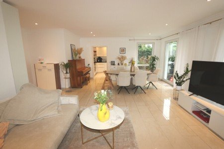 Hauptbild + Kaarst + 3-Zimmer-Erdgeschosswohnung + Bj 2001 + ca. 97 m� Wohnfl�che + 2 Badezimmer + Terrasse +