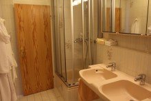 Badezimmer Kaarst + Reihenmittelhaus + ca. 107 m� Wohnfl�che + Frei ab Mitte 2021