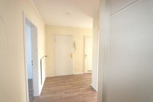 Diele + Kaarst + 3-Zimmerwohnung + Bj. 1969 + ca. 82 m� Wohnfl�che + 1. OG  + Balkon + Garage +