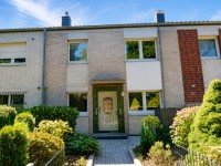 Hauptbild + Kaarst + Reihenmittelhaus + ca. 205 m² Grundstück + ca. 98 m² Wohnfläche + 4 Zimmer + Garage +