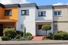 Aussenansicht Kaarst + Reihenmittelhaus + ca. 107 m� Wohnfl�che + Frei ab Mitte 2021