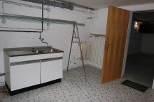 Keller + B�ttgen + Einfamilienhaus + Baujahr 1975 + ca. 423 m� Grundst�ck + ca. 131 m� Wohnfl�che + Garage +