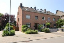 Ansicht Kaarst + Reiheneckhaus + Bj.1981 + ca. 403 m� Grundst�ck + ca. 172 m� Wohnfl�che + 2 Garagen