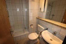 Duschbad + Kaarst + 4-Zimmer-Wohnung +  ca. 105 m� Wohnfl�che + Balkon + inkl. TG-Stellplatz +