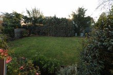 Garten + Holzb�ttgen + Doppelhaush�lfe + 116 m� Wohnfl�che + 459 m� Grundst�ck + 3 Schlafzimmer + 1989 +