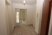 Flur + Kaarst - Zentrum + 2-Zimmerwohnung  + Garten + ca. 66 m� + renoviert  + ab 01.01. bezugsfrei +