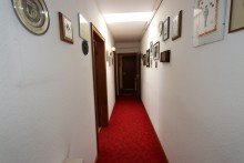 Flur Schlafzimmer + Kaarst + Bungalow + Bj. 1971 + ca. 383 m� Grundst�ck + ca. 138 m� Wohnfl�che + Garage +