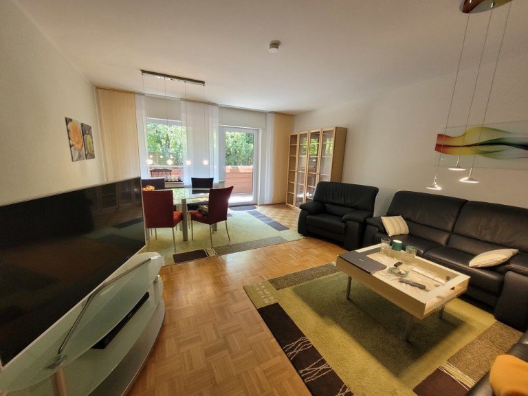 Wohnzimmer Kaarst Etagenwohnung + Kaarst-B�ttgen + 3 Zimmerwohnung + ca. 75 m� + Balkon + Garage +