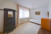 Kinderzimmer + Kaarst + Einfamilienhaus + Bj. 1972 + ca. 564 m� Grundst�ck + ca. 159 m� Wohnfl�che + 2 Garagen +