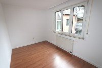 Bild (dd9b65c460ff56ad62a2c2734d5157ec): + Kaarst + zentrale Lage + 3,5-Zimmer-Wohnung + ca. 84 m� Wohnfl�che + S�d-Balkon + TG-Stellplatz +