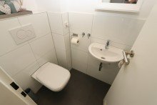 G�ste-Wc + Kaarst + Reihenhaus + ca. 98 m� + 3 Schlafzimmer + Garten + 2019 modernisiert + Garage (optional) +