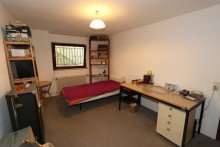 B�ro + Kaarst + Bungalow + Bj. 1971 + ca. 383 m� Grundst�ck + ca. 138 m� Wohnfl�che + Garage +