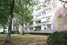 Hauptbild + Kaarst + Apartment + Erdgeschoss + ca. 34 m� Wohnfl�che + saniert + ideal f�r Singles und Pendler +